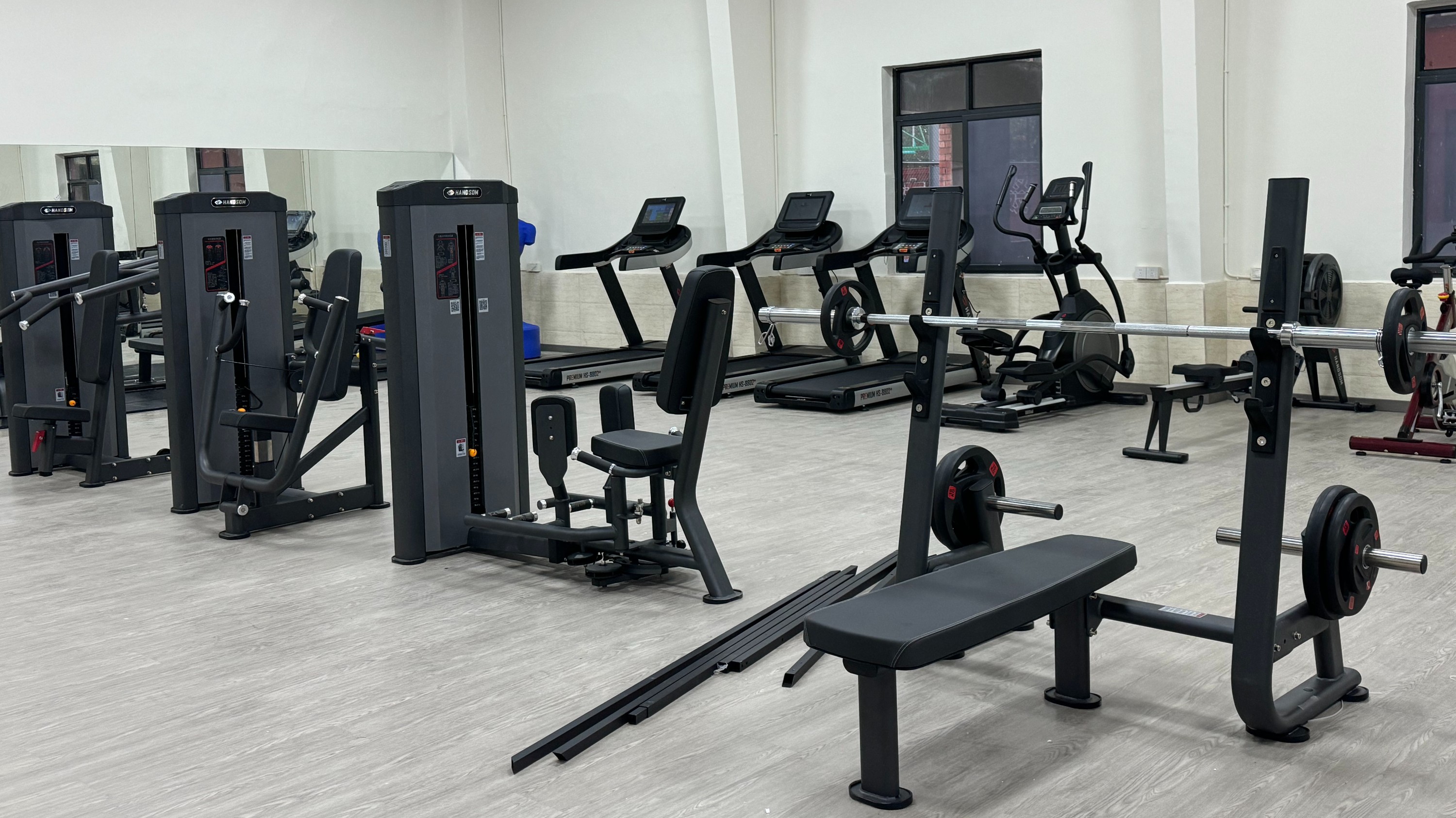 在哪里采購室內健身房器械性價比高？