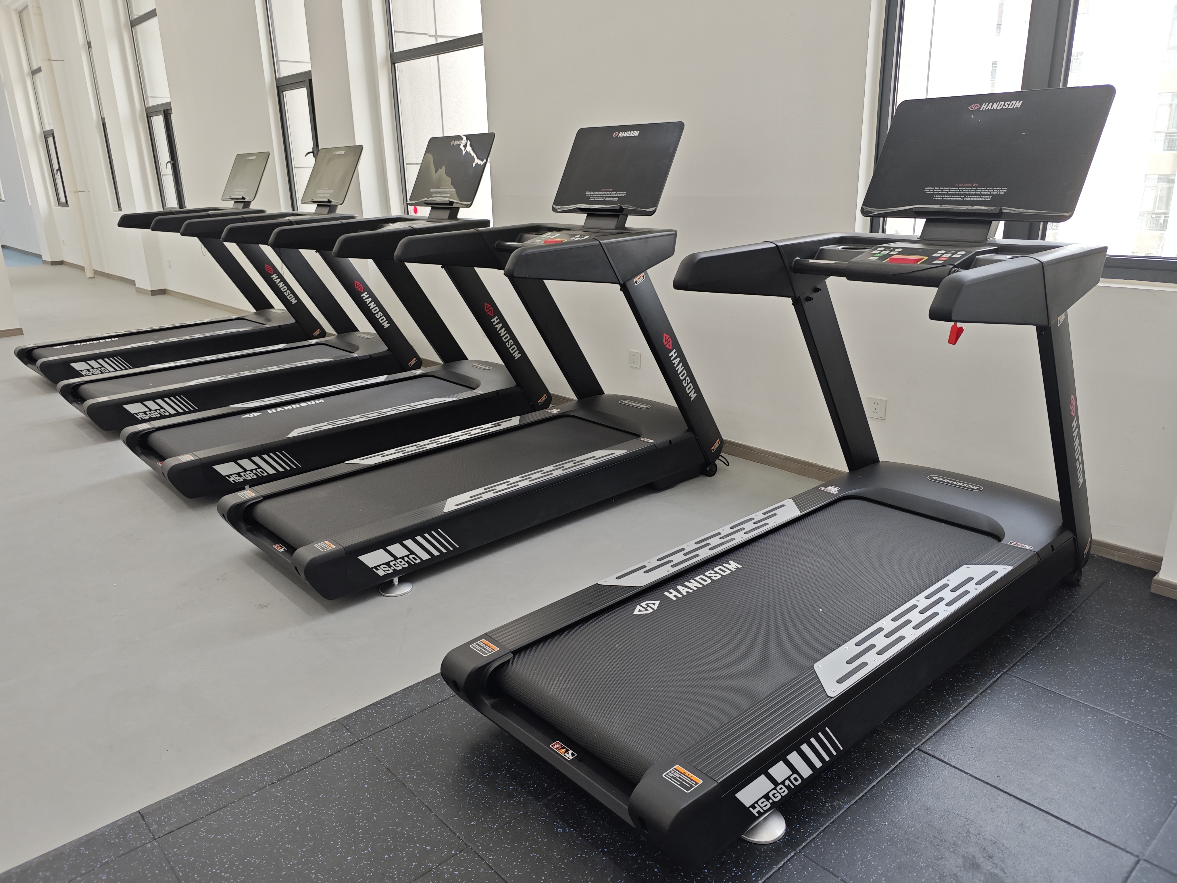 悍德森| 中國國防科技大學 健身房配置方案